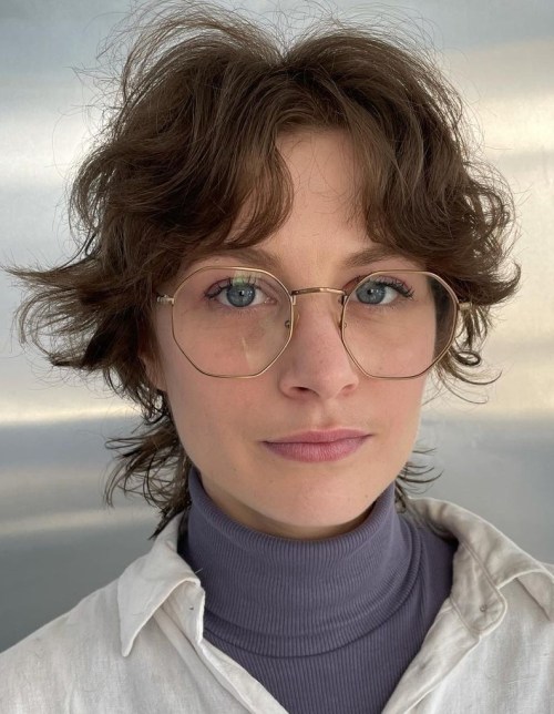 Short Wolf for Naturally Curly Hair Wolf Cut Bixie