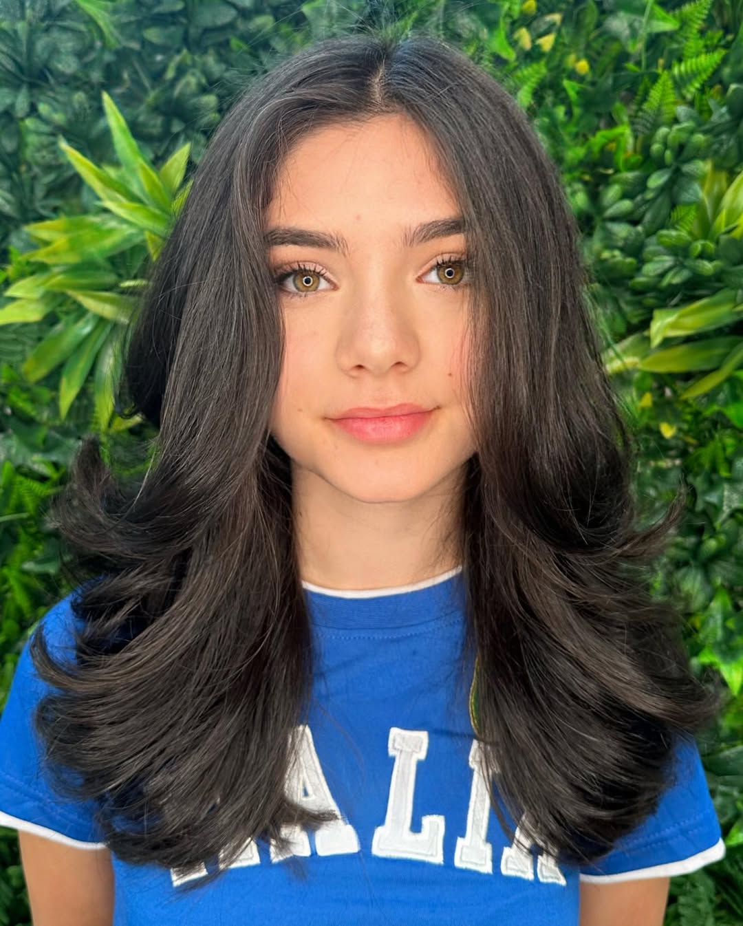 Medium Layered Cut for Thick Hair