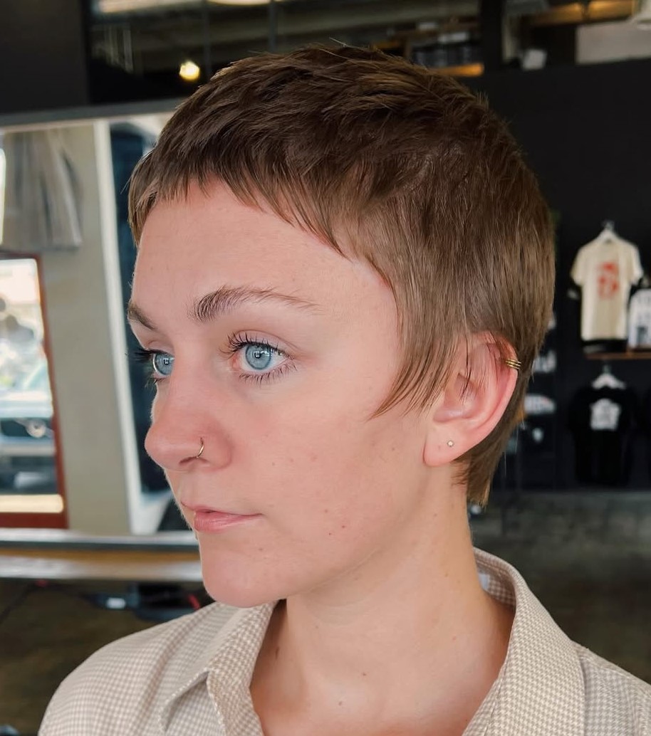 Short Layered Pixie Hairstyle