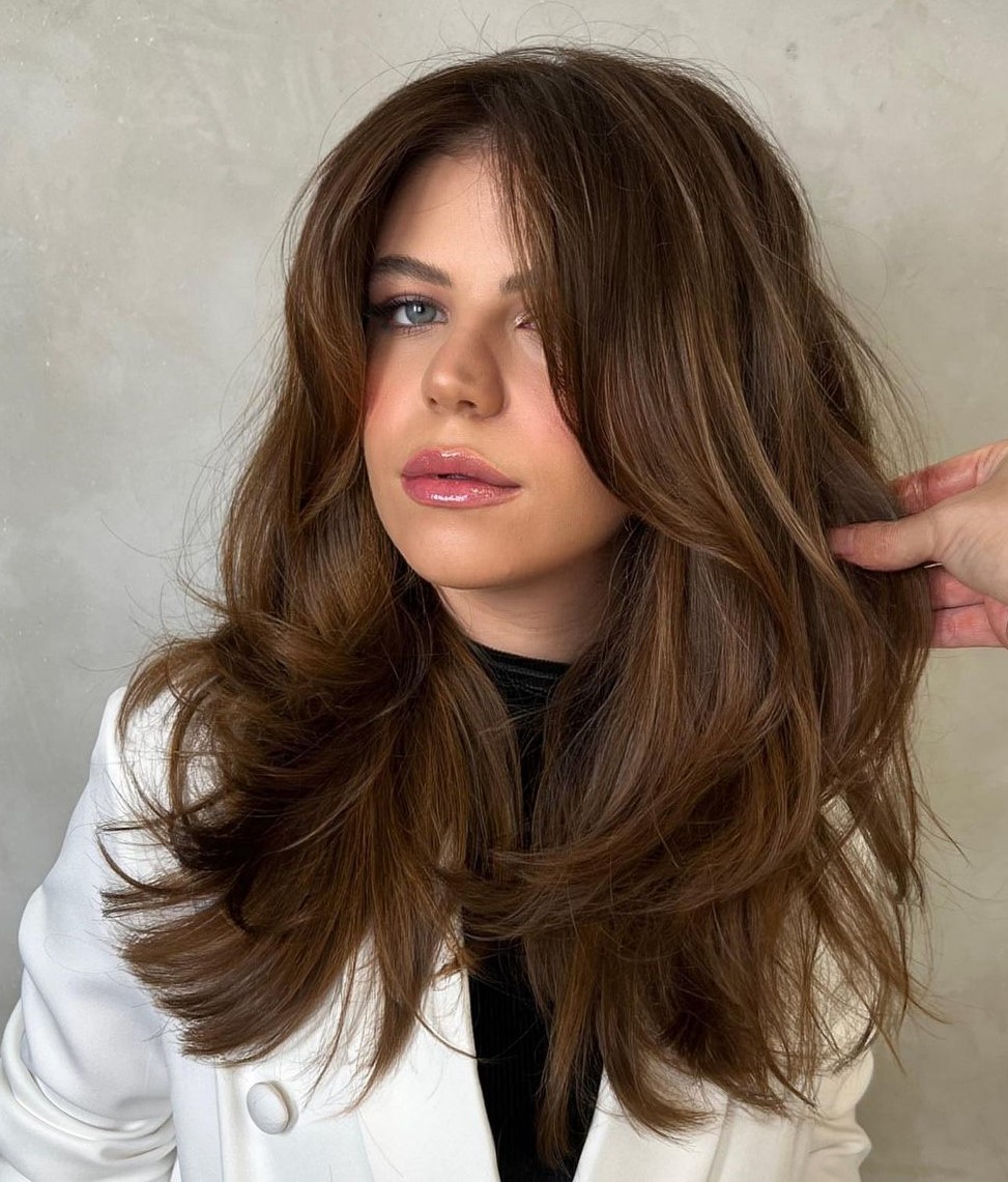 Layered Hairstyle for Thick Brown Hair