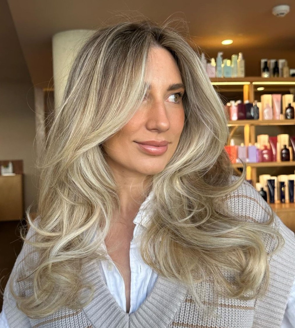 Soft Butterfly Cut with Blonde Balayage