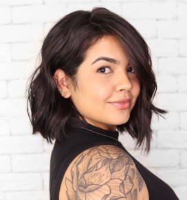 50 Stylish and Sassy Bobs for Round Faces