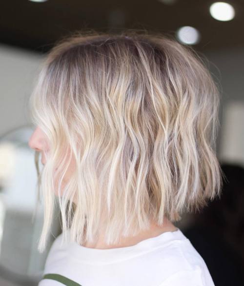 Delicate Inverted Bob with Choppy Bottom
