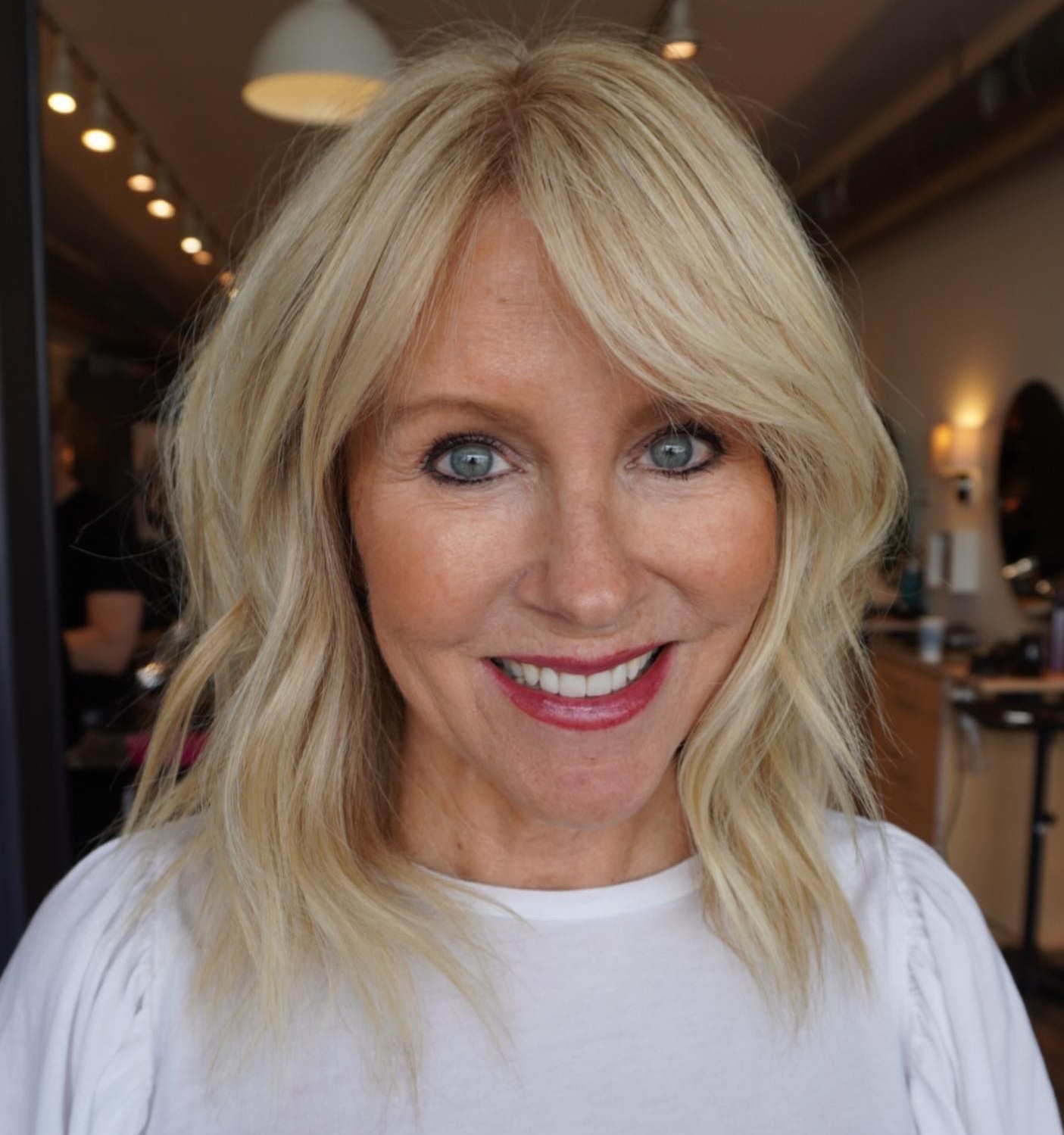 Over Medium Cut for a Round Face