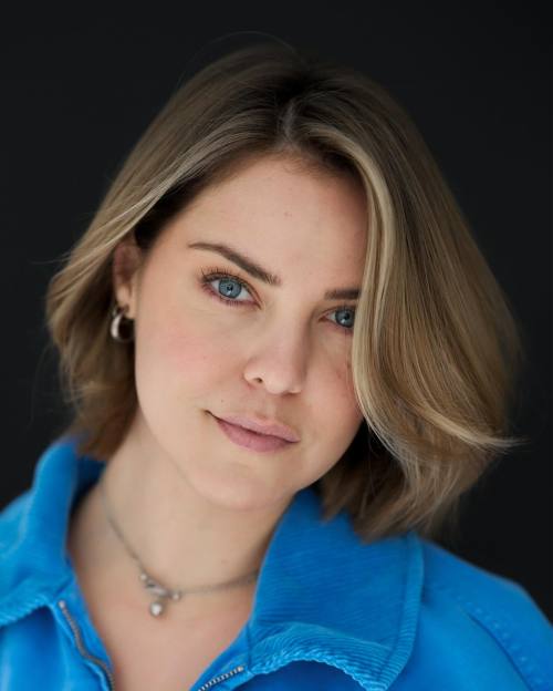 Side Parted Peek a Boo Bob