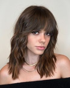 20 Daring Medium-Length Wolf Cut Ideas for an Edgy Look