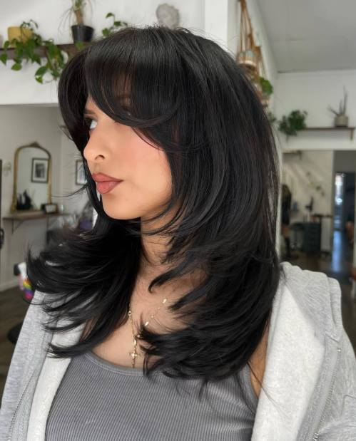 Thick Hair Feathered toward the Face