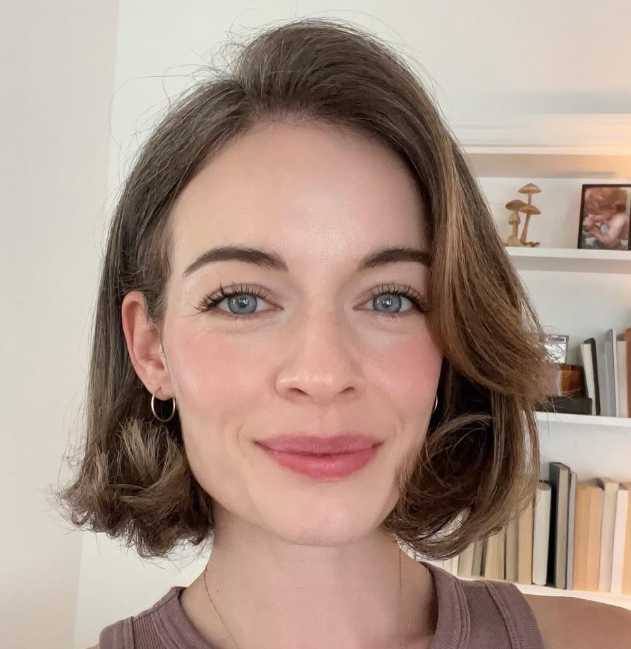 Medium-Short Italian Bob Cut