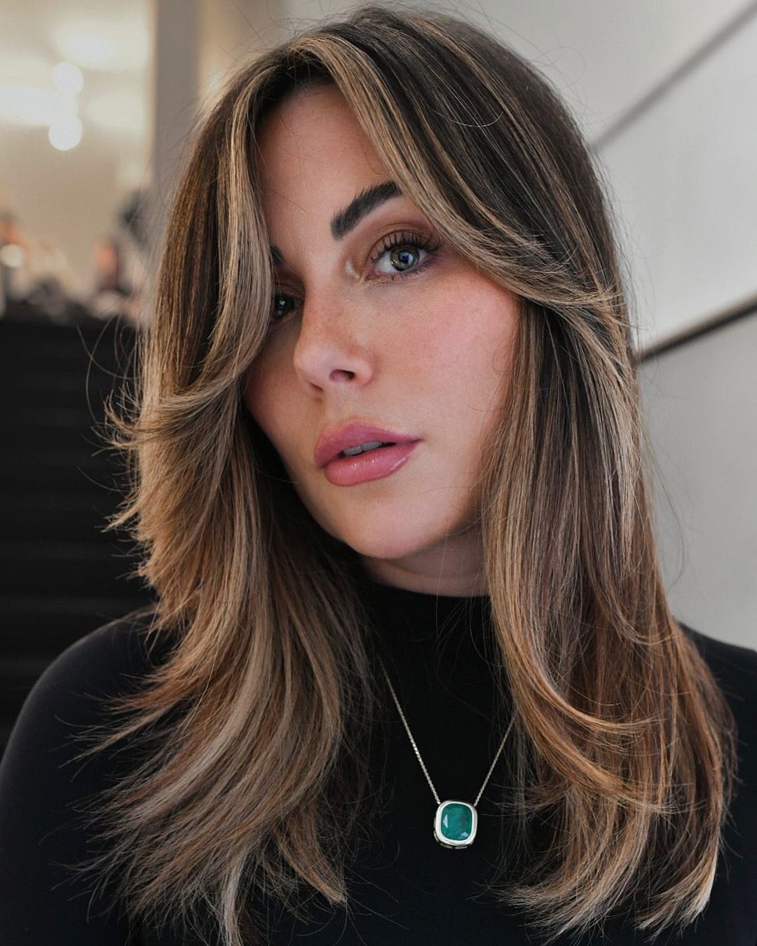 Money Piece Curtain Bangs Face Framing Fringe with Highlights