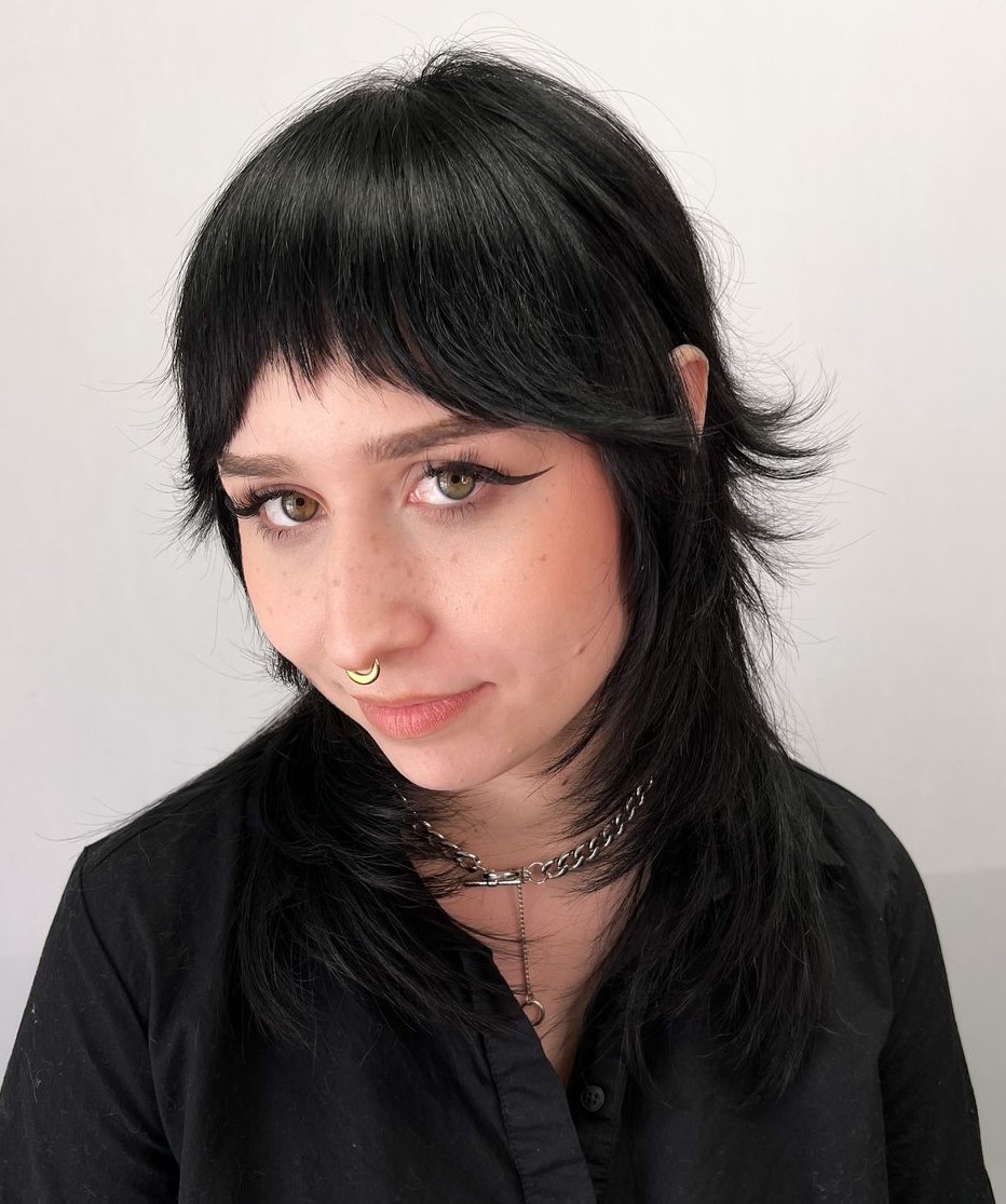 Shullet Hairstyle Shaggy Wolf Cut Medium Length