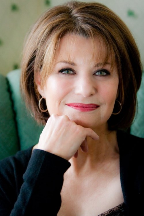 Short Bob Hairstyle for Older Women